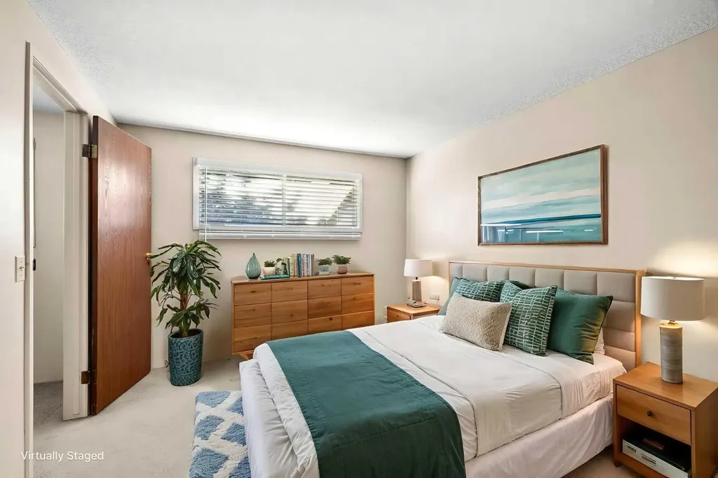 1155 Falconridge Drive NE Calgary AB T3J 1E1