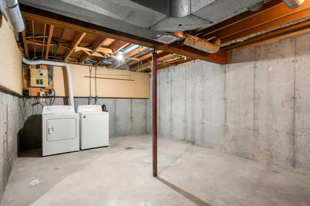 1155 Falconridge Drive NE Calgary AB T3J 1E1
