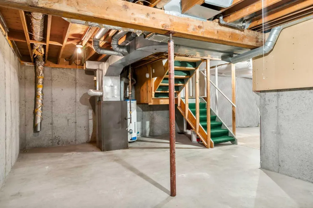1155 Falconridge Drive NE Calgary AB T3J 1E1