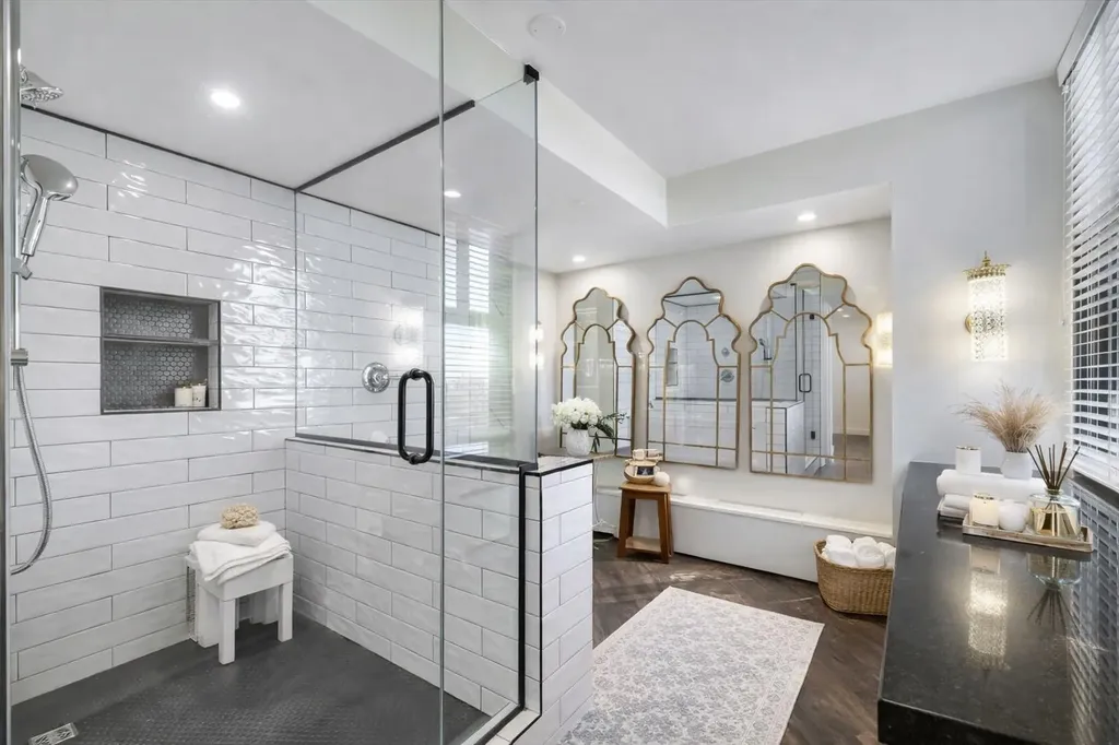 1100 8 Avenue SW Calgary AB T2P 3T9