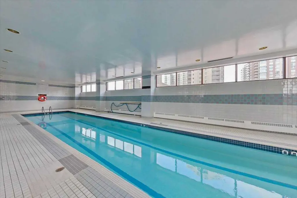 1100 8 Avenue SW Calgary AB T2P 3T9
