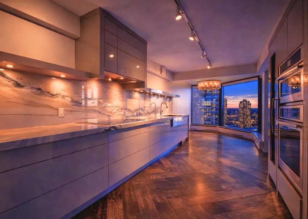 1100 8 Avenue SW Calgary AB T2P 3T9