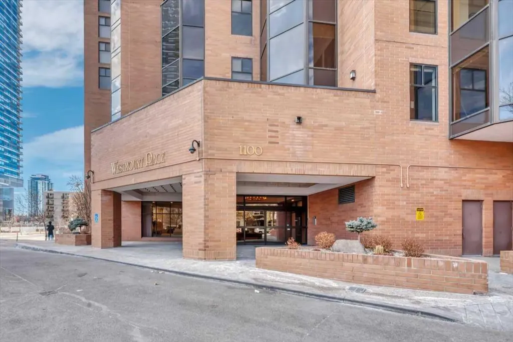1100 8 Avenue SW Calgary AB T2P 3T9