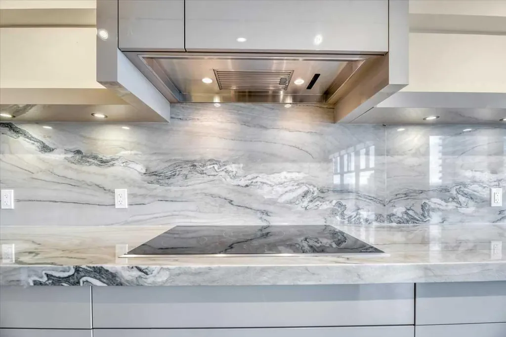 1100 8 Avenue SW Calgary AB T2P 3T9