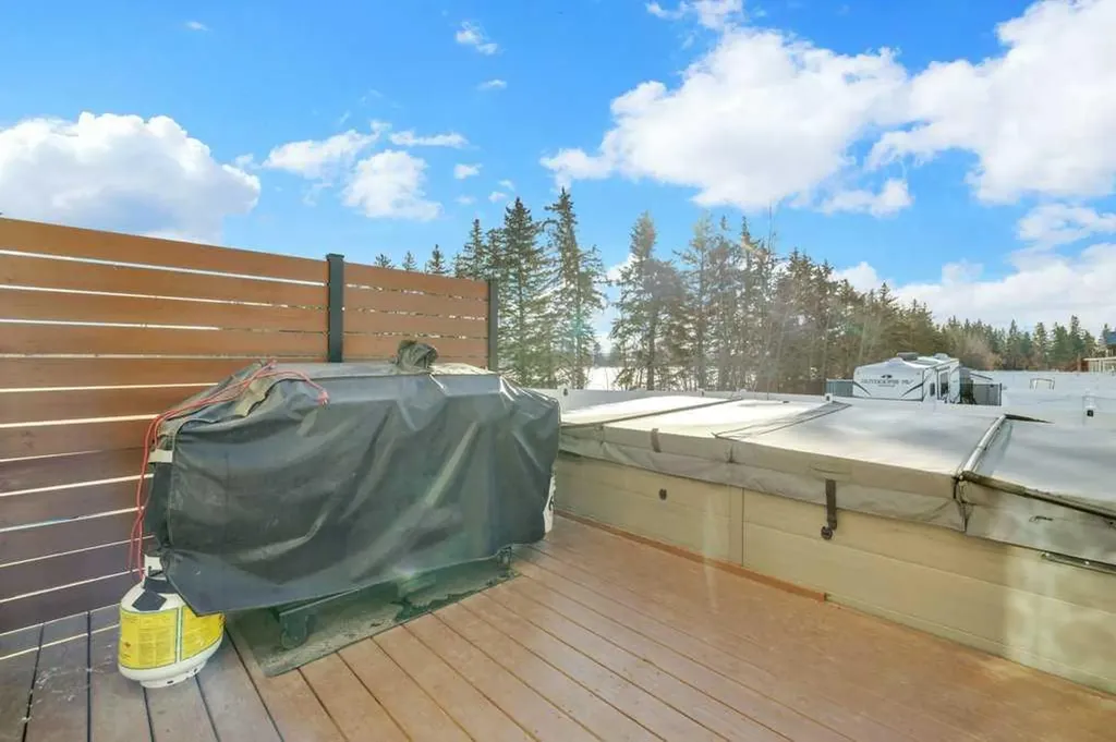 5705 63 Avenue Ponoka AB T4J 0B2