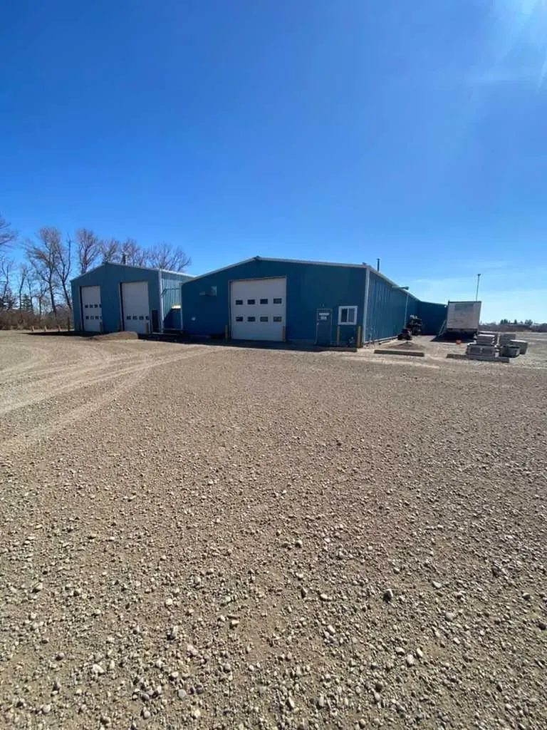 144023 Tr192 N Rural Newell County Of AB T1R 1C5