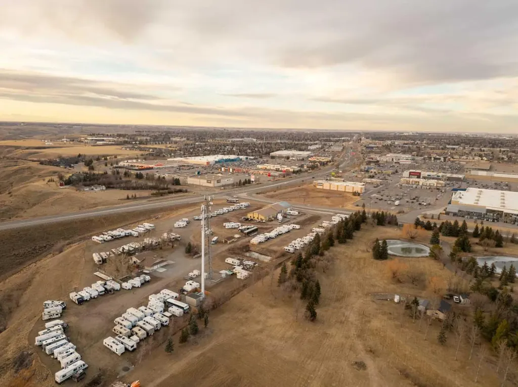 4015 Mayor Magrath Drive S Lethbridge AB T1K 6Y7