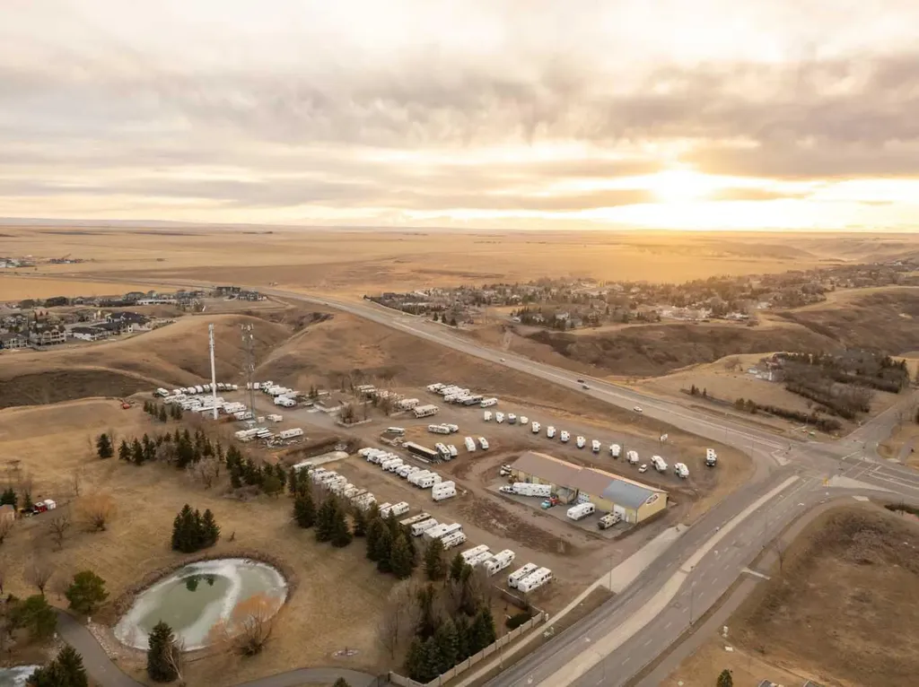 4015 Mayor Magrath Drive S Lethbridge AB T1K 6Y7