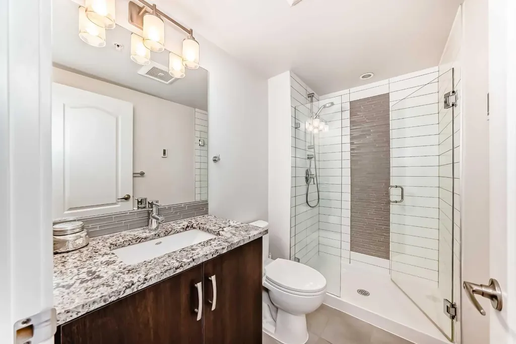 303 13 Avenue SW Calgary AB T2R0Y9