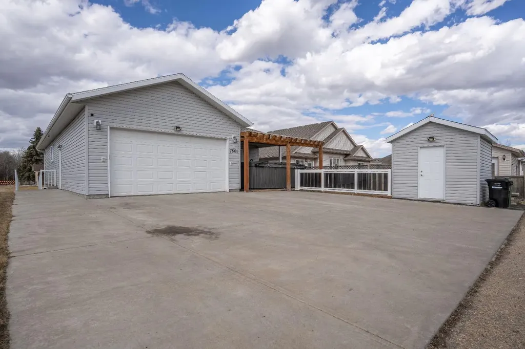 7601 41 Avenue Camrose AB T4V 4C7