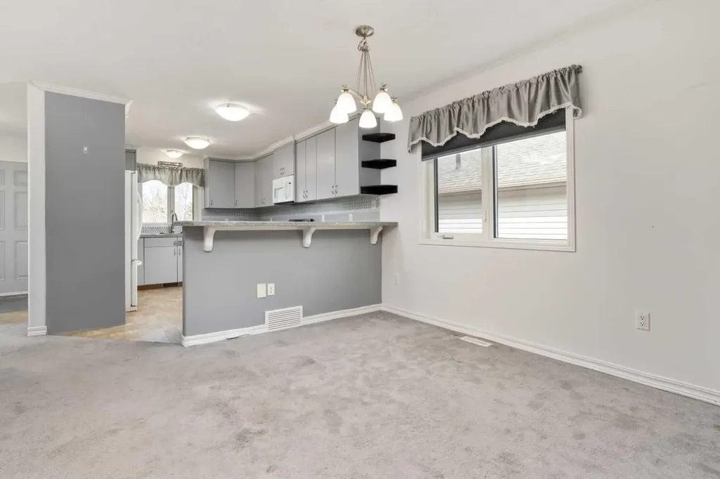 7601 41 Avenue Camrose AB T4V 4C7