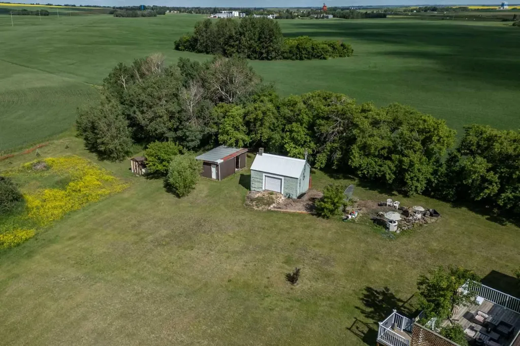 43440 Range Road 113 Rural Flagstaff County AB T0B 2V0