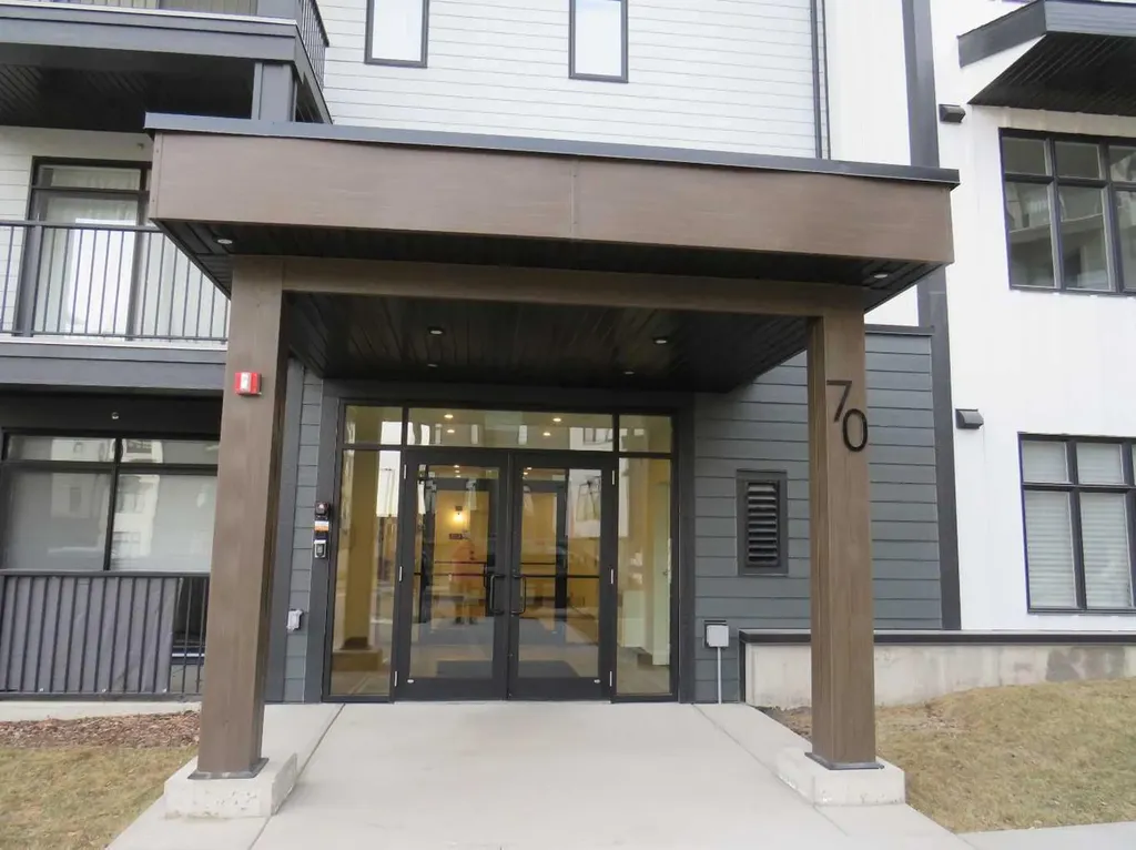 70 Sage Hill Walk NW Calgary AB T3R 2H6