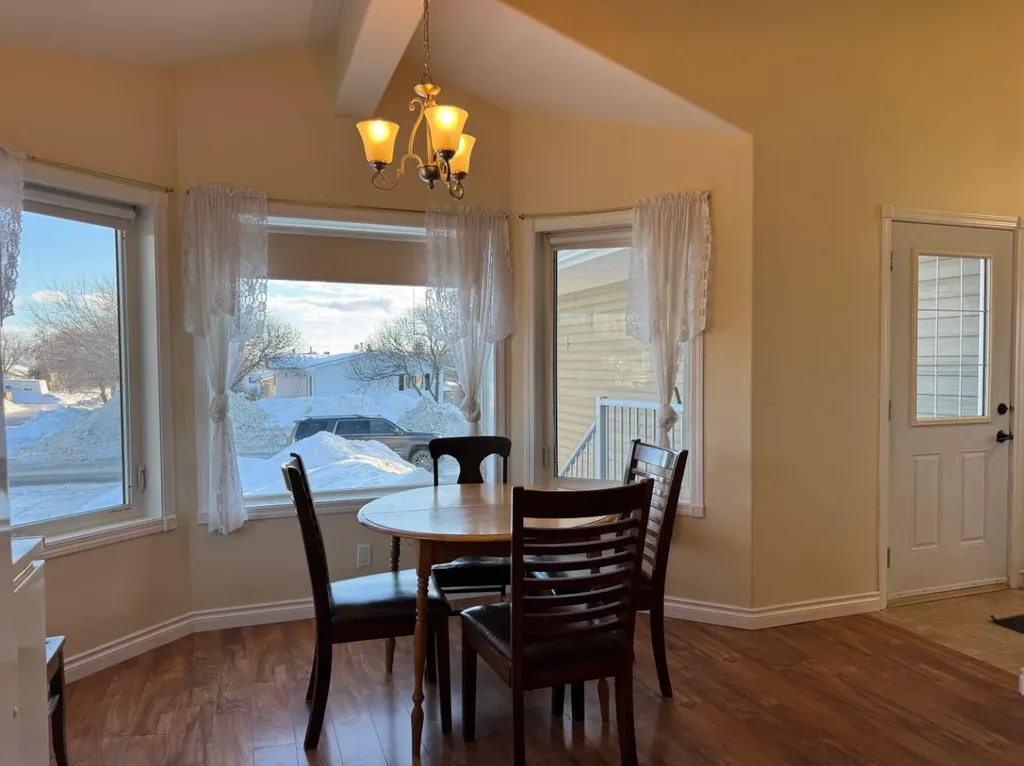 11404 105 Avenue Fairview AB T0H 1L0