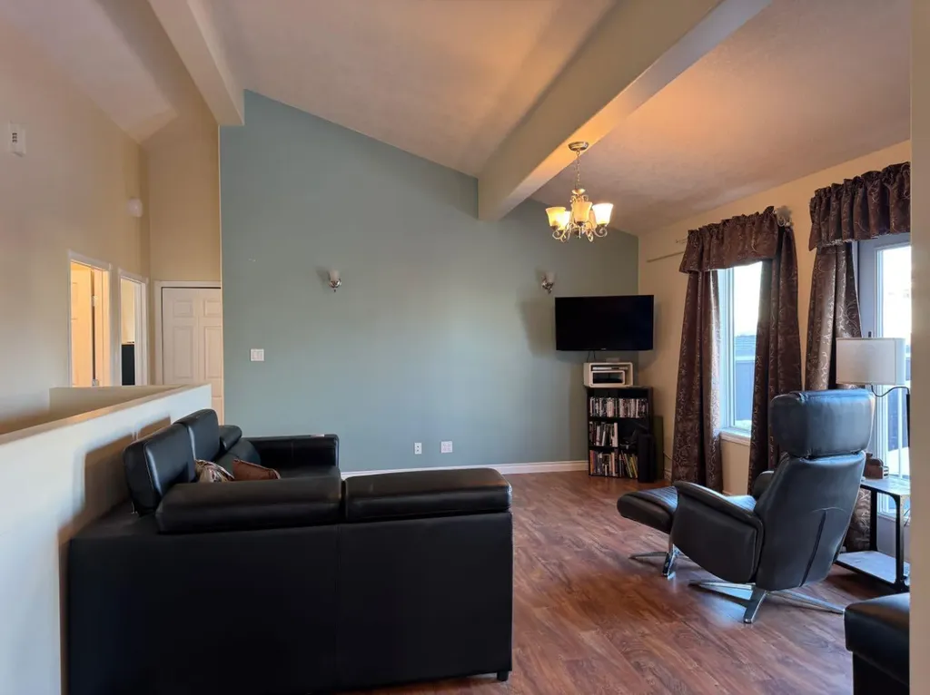 11404 105 Avenue Fairview AB T0H 1L0