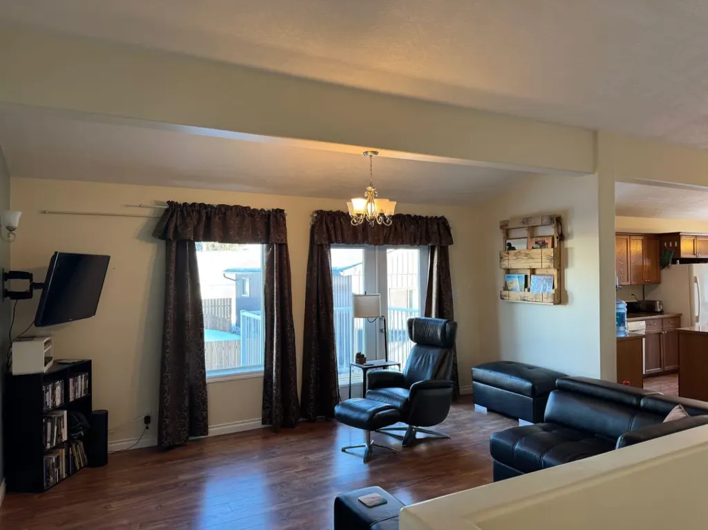 11404 105 Avenue Fairview AB T0H 1L0