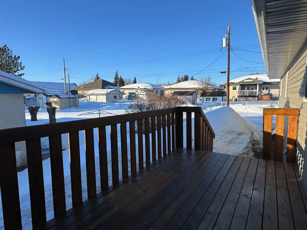 11404 105 Avenue Fairview AB T0H 1L0