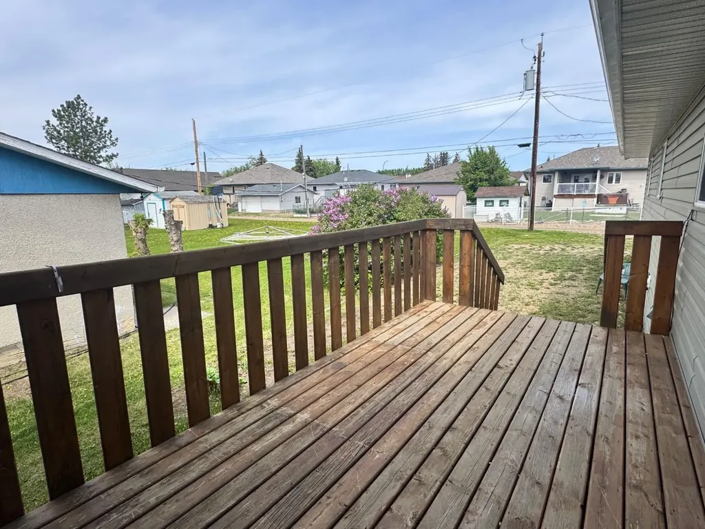 11404 105 Avenue Fairview AB T0H 1L0