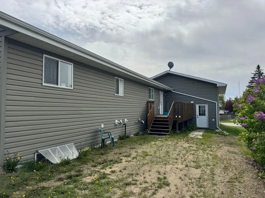 11404 105 Avenue Fairview AB T0H 1L0