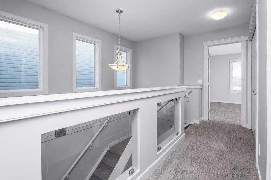 226 Redstone Drive NE Calgary AB T3N 1B5