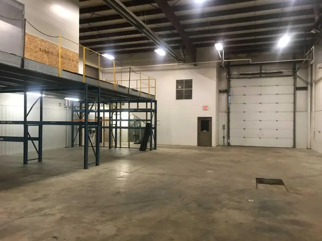 18 Burnt Valley Avenue Red Deer AB T4P 0M5