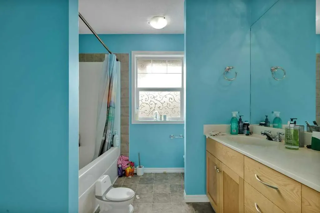 2384 Sagewood Gate SW Airdrie AB T4B 0K7