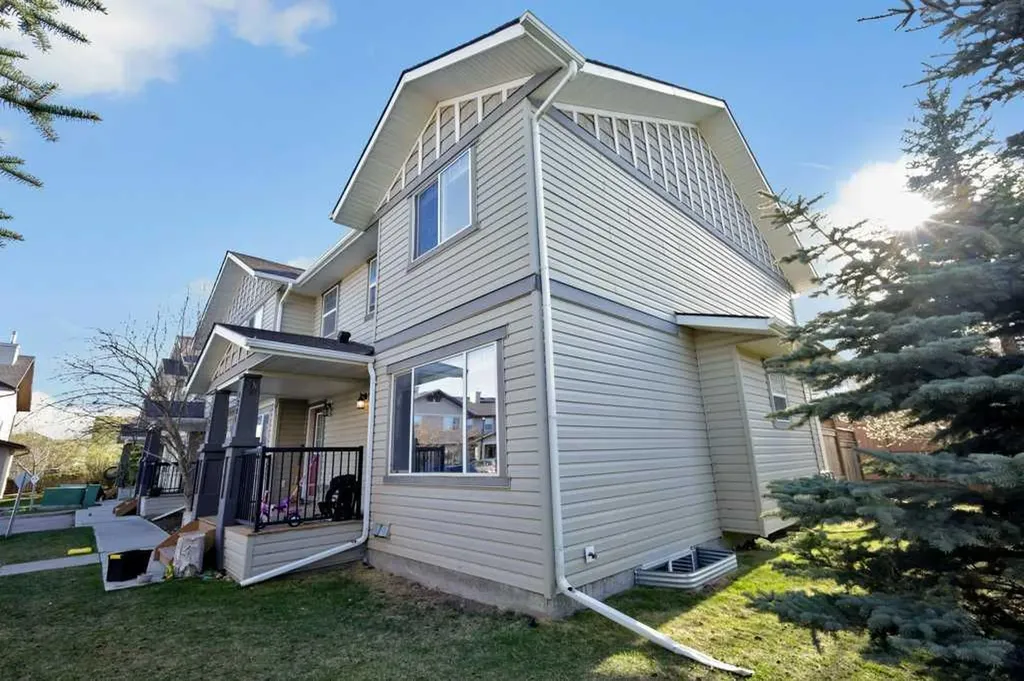 2384 Sagewood Gate SW Airdrie AB T4B 0K7