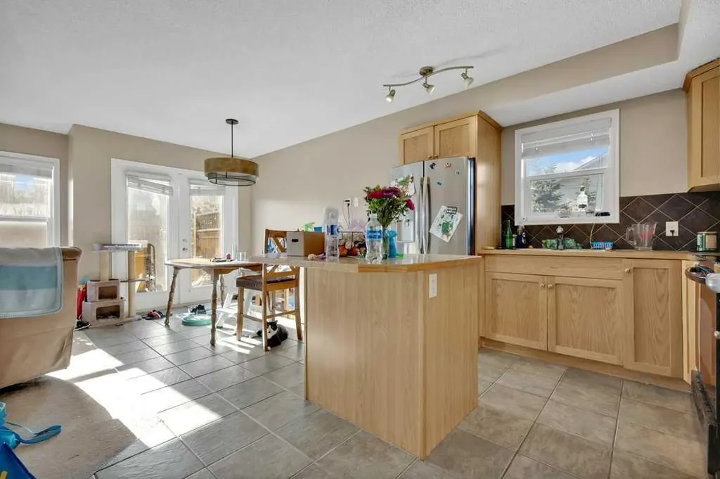 2384 Sagewood Gate SW Airdrie AB T4B 0K7