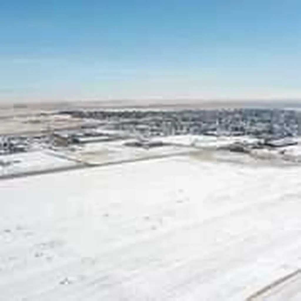 W4R27T12S34QNE 8th Street Claresholm AB T0L 0T0