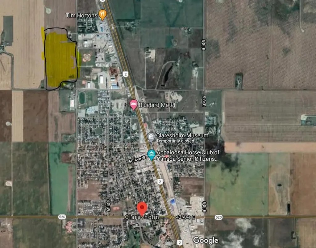 W4R27T12S34QNE 8th Street Claresholm AB T0L 0T0