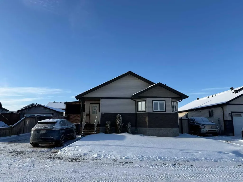 125 Beardsley Crescent Fort Mcmurray AB T9H 2T5