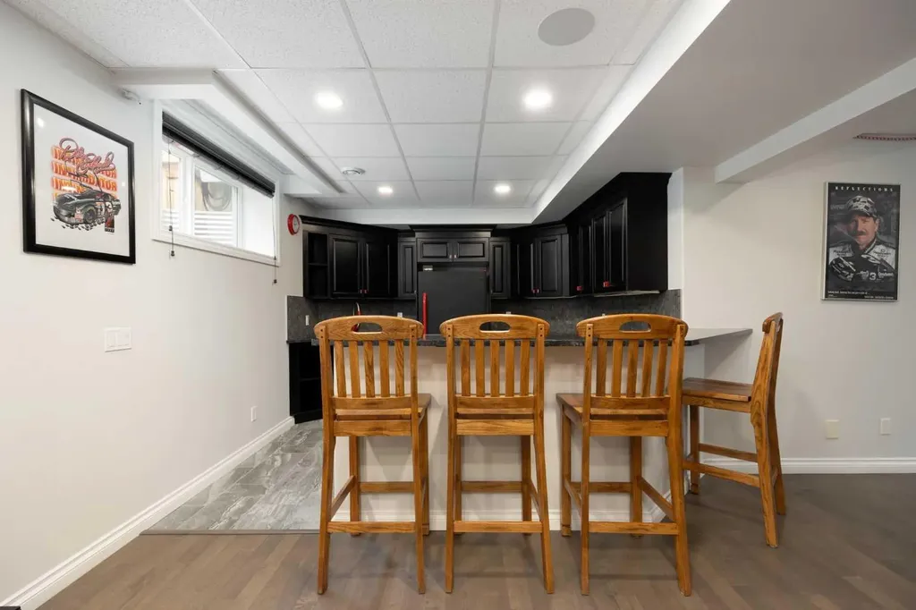 125 Beardsley Crescent Fort Mcmurray AB T9H 2T5