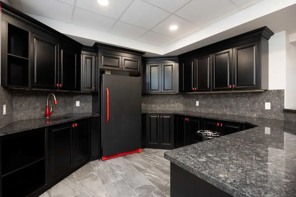 125 Beardsley Crescent Fort Mcmurray AB T9H 2T5