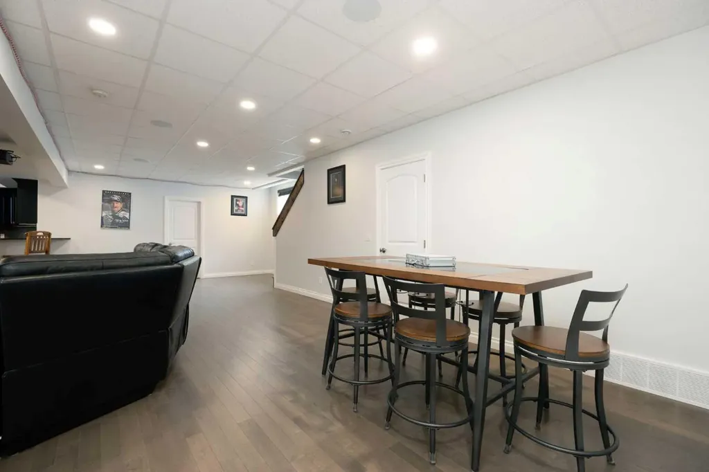 125 Beardsley Crescent Fort Mcmurray AB T9H 2T5
