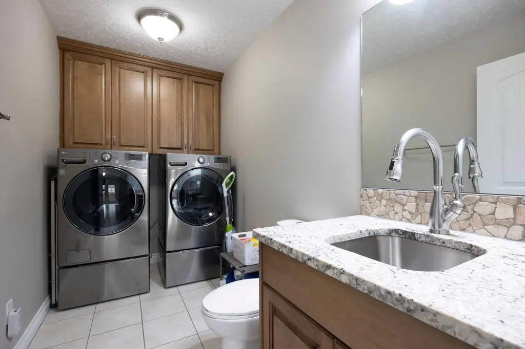 125 Beardsley Crescent Fort Mcmurray AB T9H 2T5
