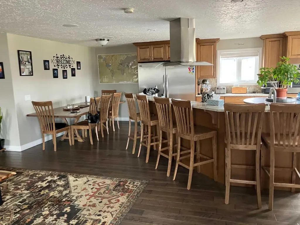 125 Beardsley Crescent Fort Mcmurray AB T9H 2T5