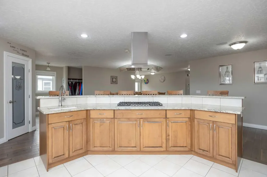 125 Beardsley Crescent Fort Mcmurray AB T9H 2T5