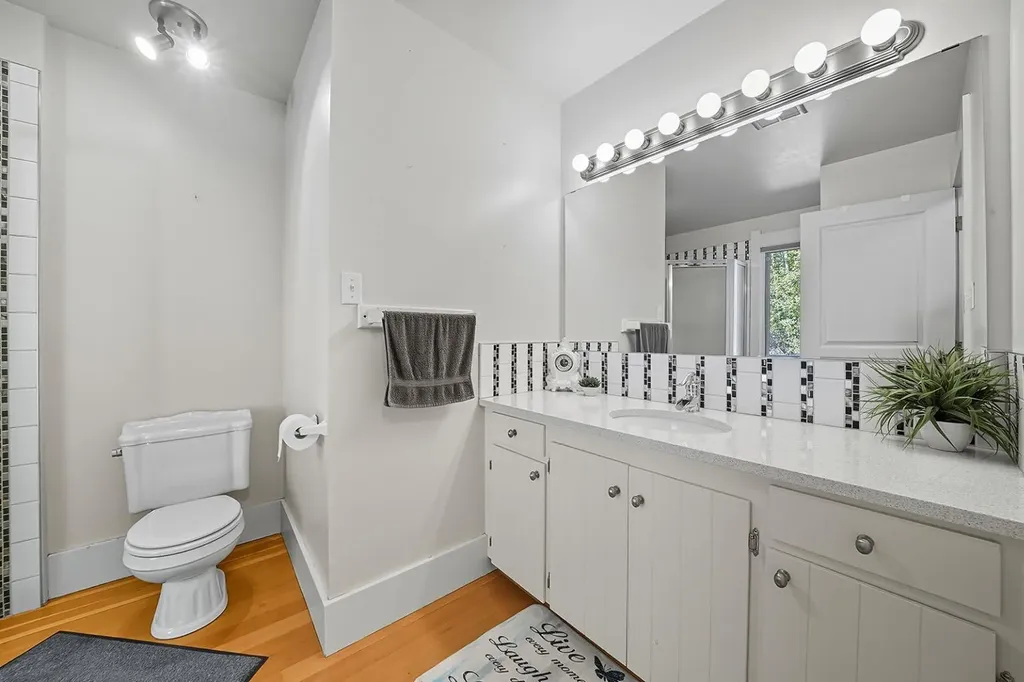 120 Birchcliff Road Birchcliff AB T4S 1R6