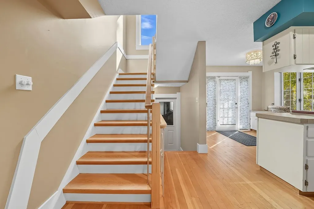 120 Birchcliff Road Birchcliff AB T4S 1R6