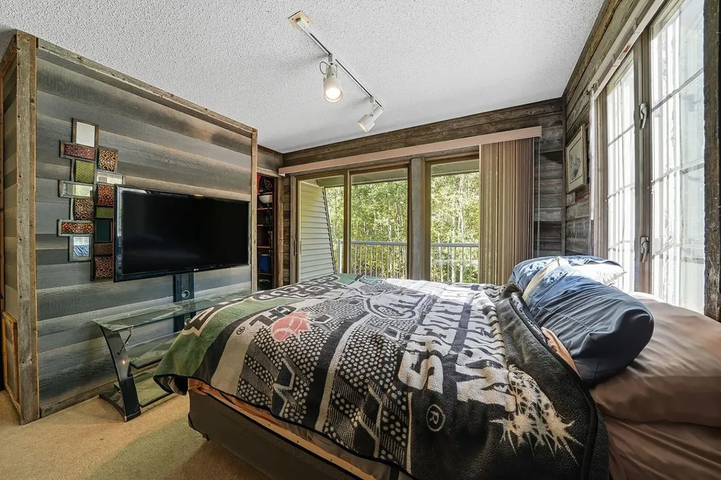 120 Birchcliff Road Birchcliff AB T4S 1R6
