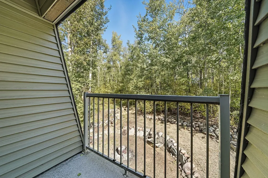 120 Birchcliff Road Birchcliff AB T4S 1R6