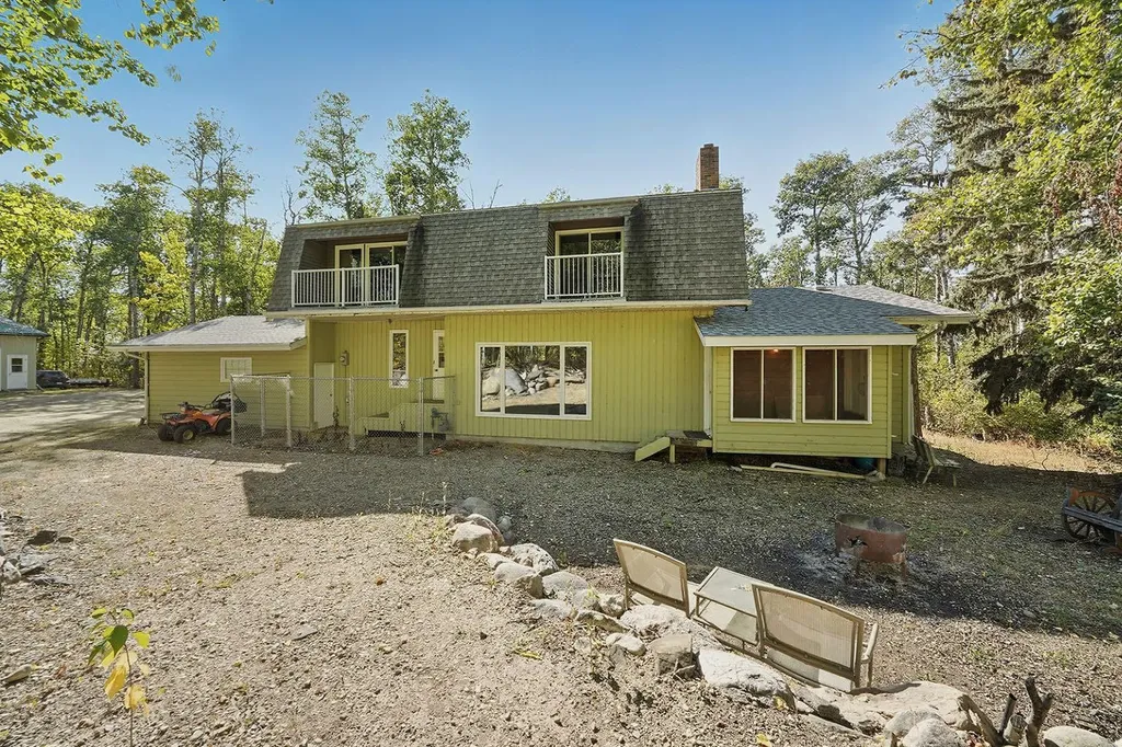 120 Birchcliff Road Birchcliff AB T4S 1R6