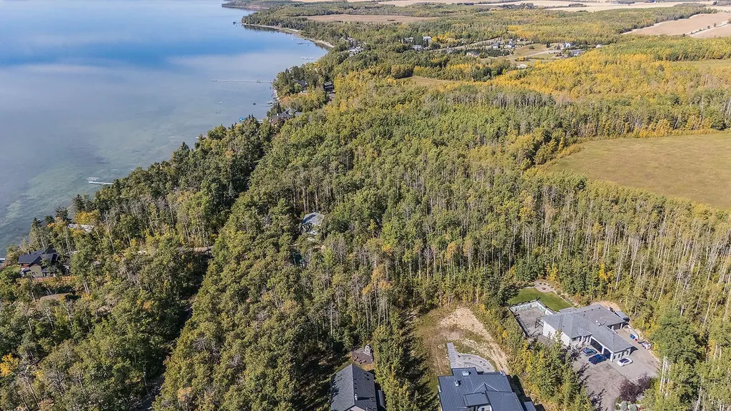 120 Birchcliff Road Birchcliff AB T4S 1R6