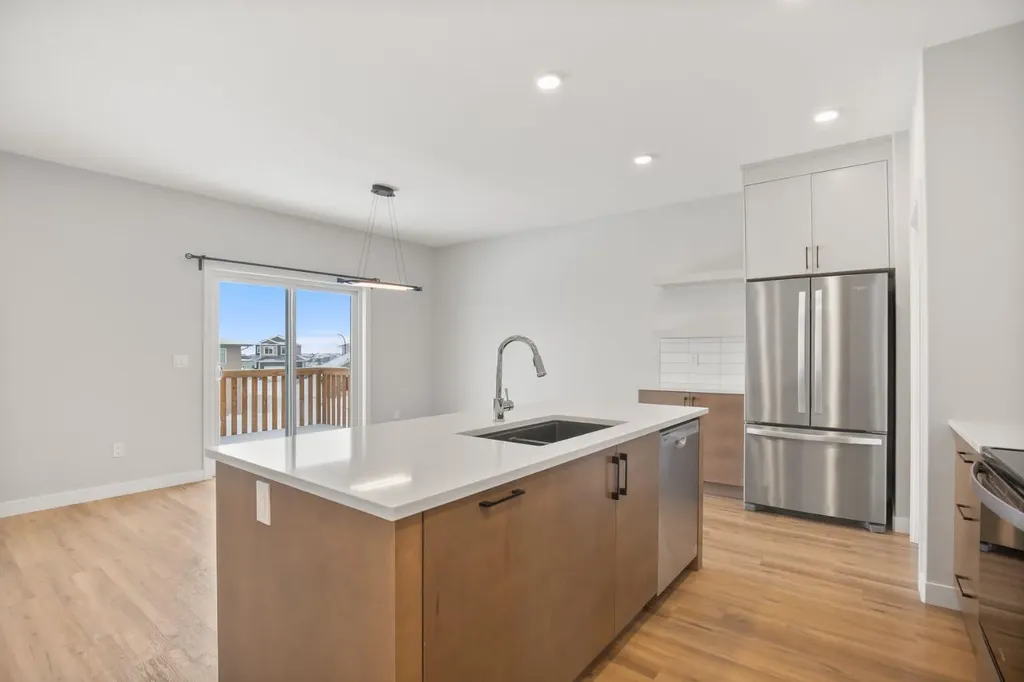 38 Thayer Close Red Deer AB T4P 0W7