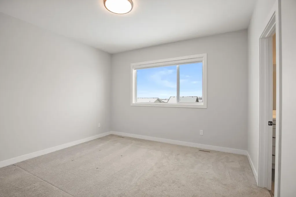 38 Thayer Close Red Deer AB T4P 0W7