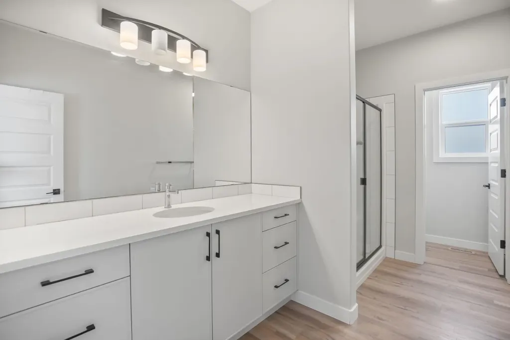 38 Thayer Close Red Deer AB T4P 0W7