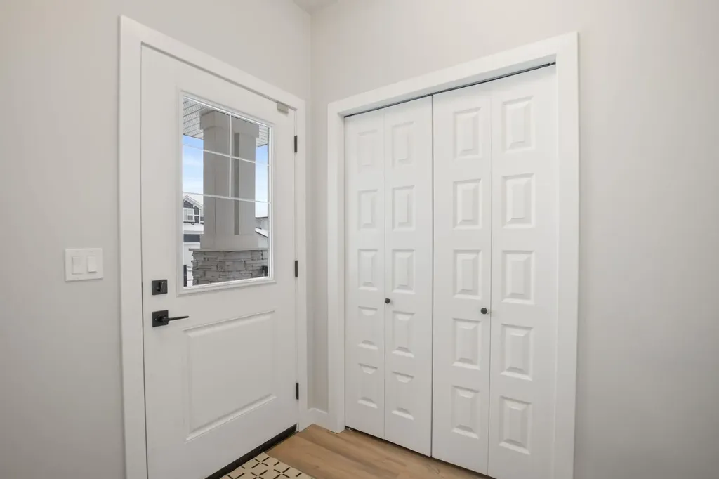 38 Thayer Close Red Deer AB T4P 0W7