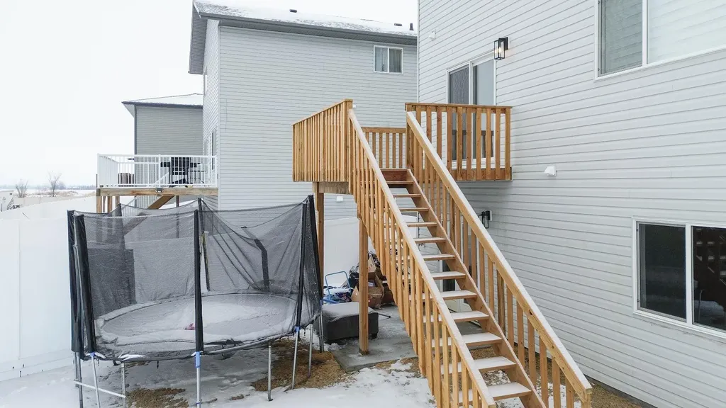 38 Thayer Close Red Deer AB T4P 0W7