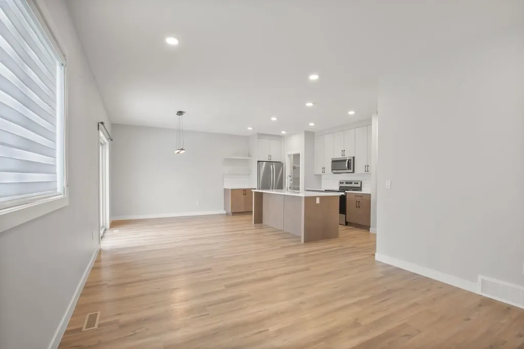 38 Thayer Close Red Deer AB T4P 0W7