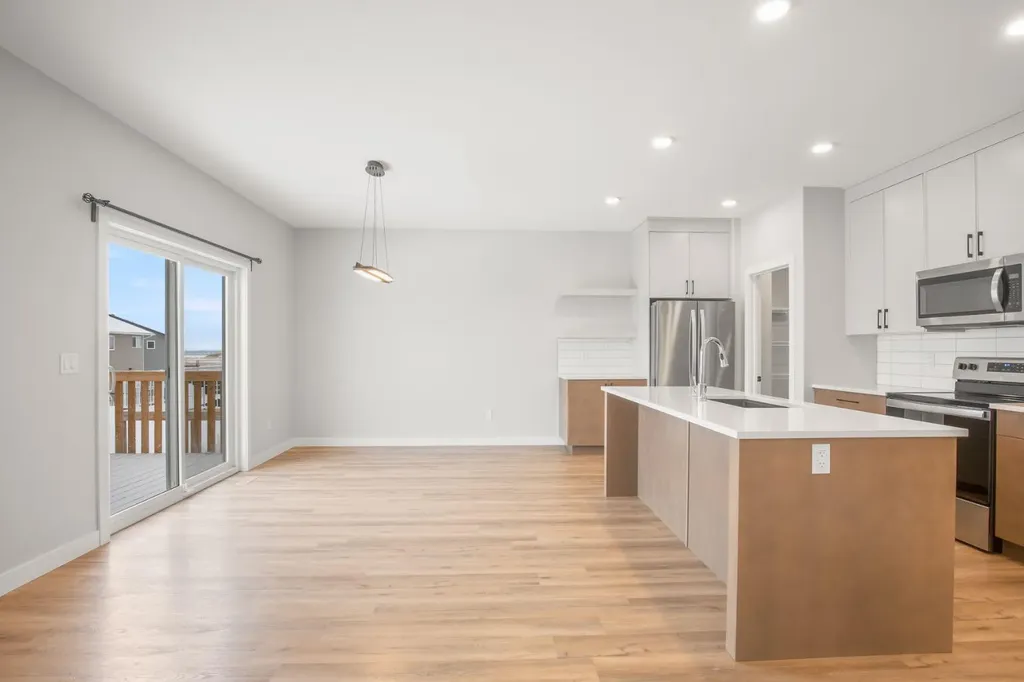 38 Thayer Close Red Deer AB T4P 0W7